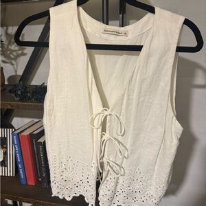 Abercrombie & Fitch Ivory Eyelet Lace-Up Blouse